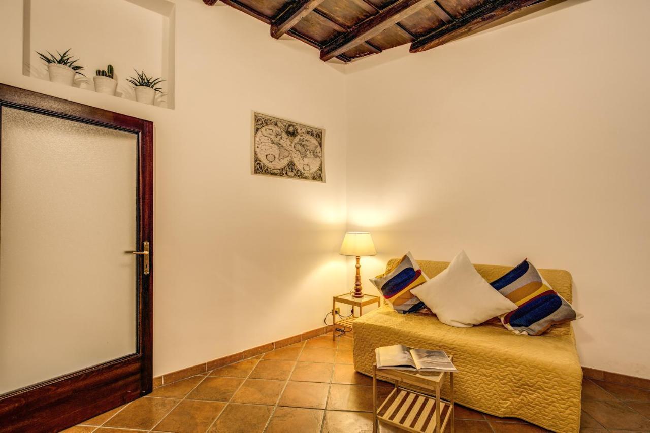 Fresh House Trevi 2 Apartment Rome Bagian luar foto