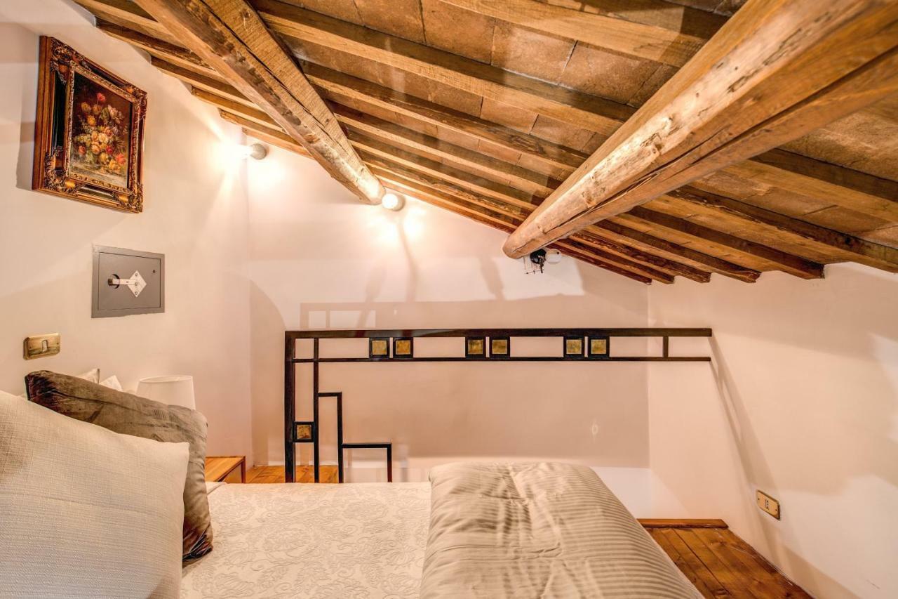Fresh House Trevi 2 Apartment Rome Bagian luar foto