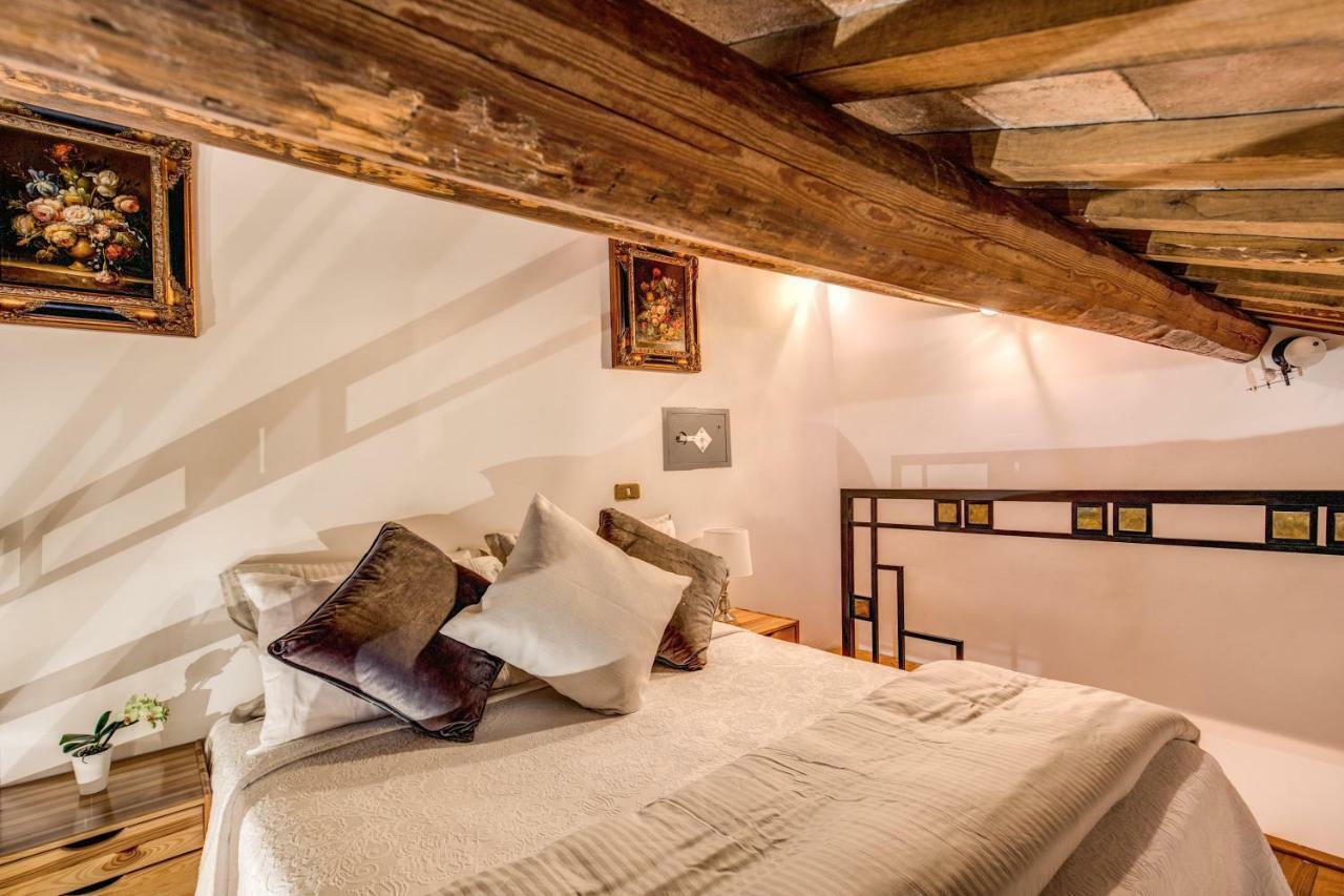 Fresh House Trevi 2 Apartment Rome Bagian luar foto